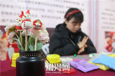 北海街道首屆市民文化節(jié)開幕 特色物品拍賣助力社區(qū)文化傳承